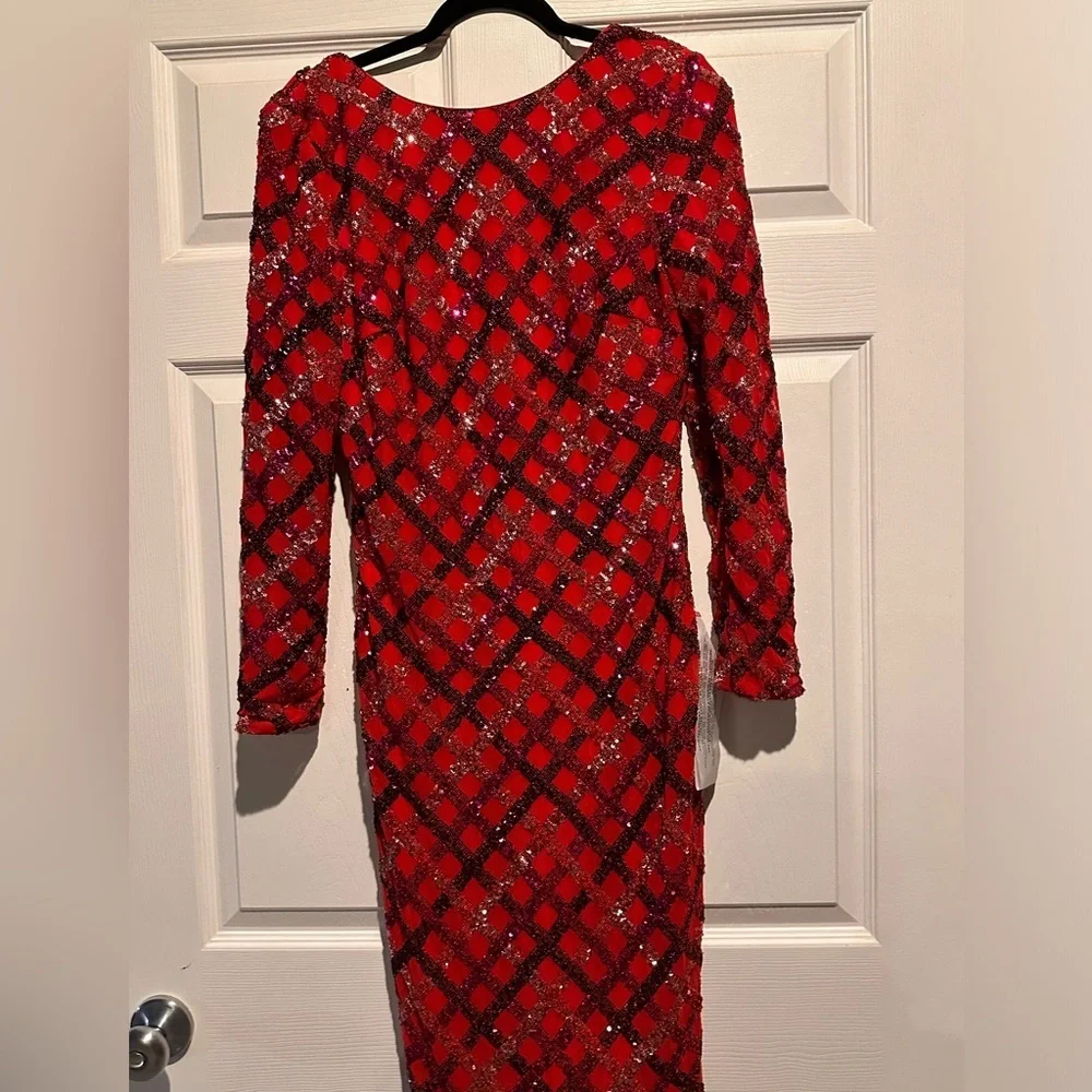 EMERY DRESS In Rouge Red Multi - Picture 6 of 7